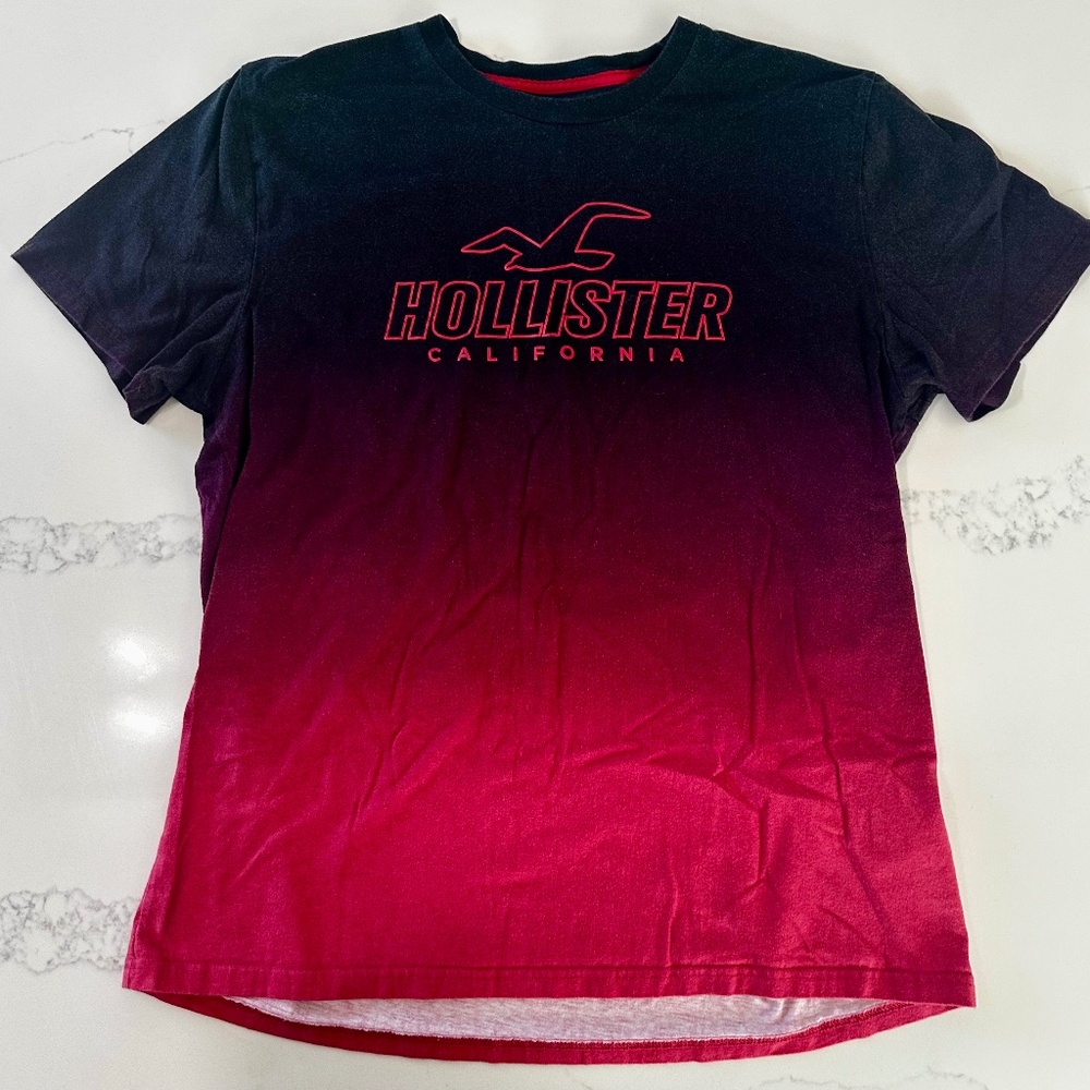 Hollister Men’s XL Ombre Red Black T-Shirt Graphic Logo Tee